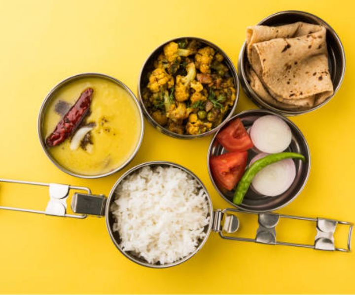 Swadisht Tiffin Service No.1 Tiffin Service In Meerut
